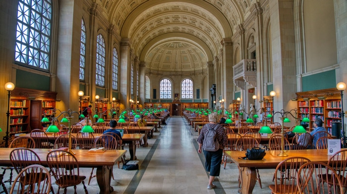 Trey Ratcliff's 4K Library Interior