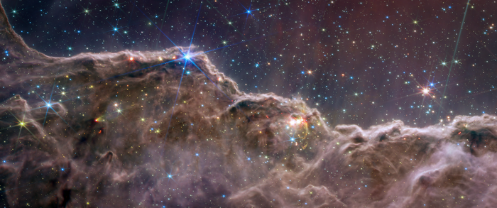 James Webb Space Telescope captures Carina Nebula