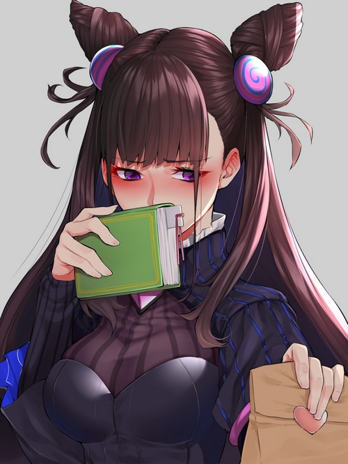 Murasaki Shikibu from Fate/Grand Order holding a book