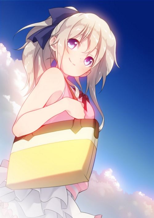 Charlotte Tomori Nao with a bag