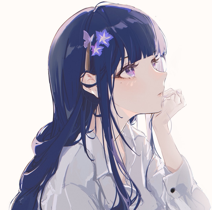 Raiden Shogun with purple hair and flowers in hair