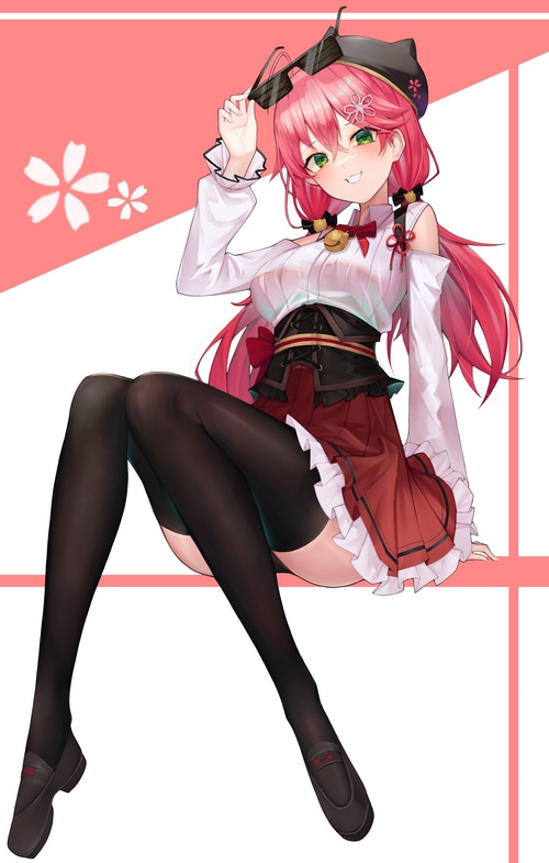Sakura Miko with green eyes and pink hair