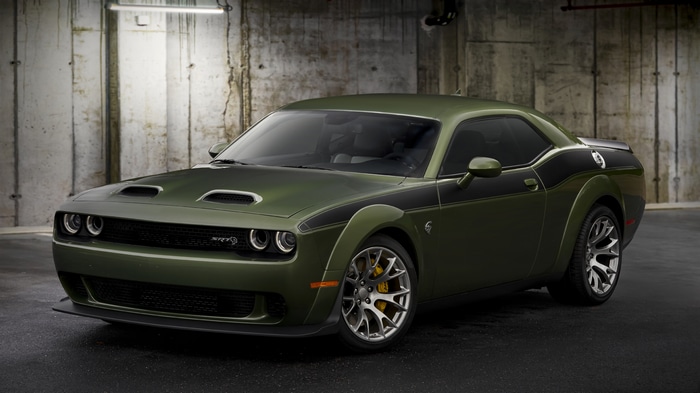 4K Green Dodge Challenger SRT Hellcat