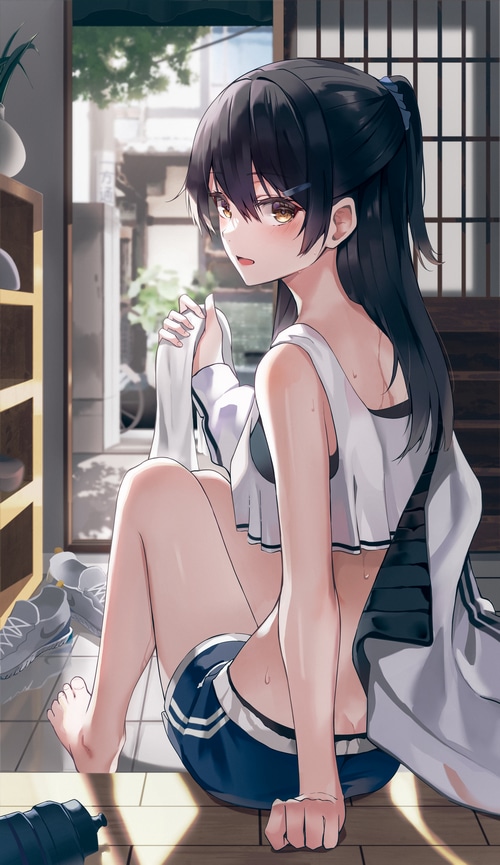 4K Anime Girl with Yellow Eyes and Bangs