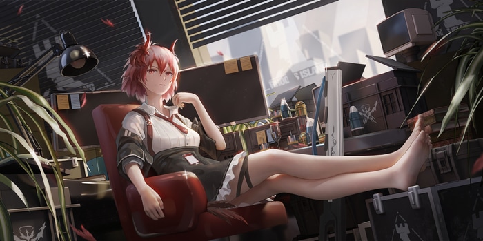 4K Arknights character with red eyes and bob hairstyle