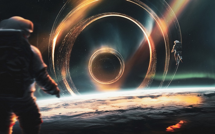 Astronauts near a black hole with accretion disk