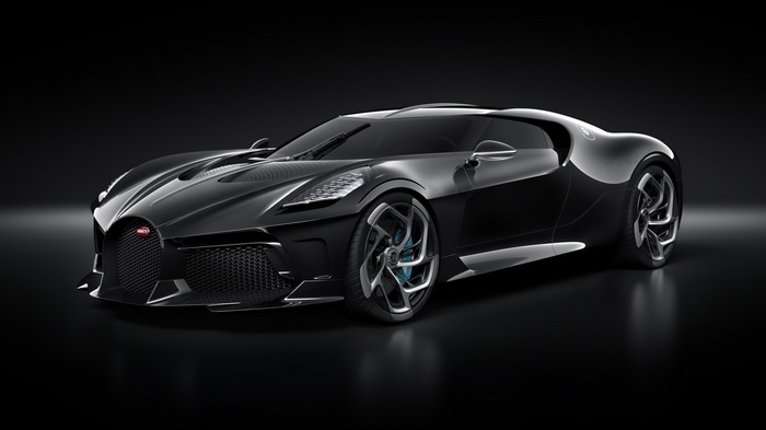 Bugatti La Voiture Noire hypercar in black