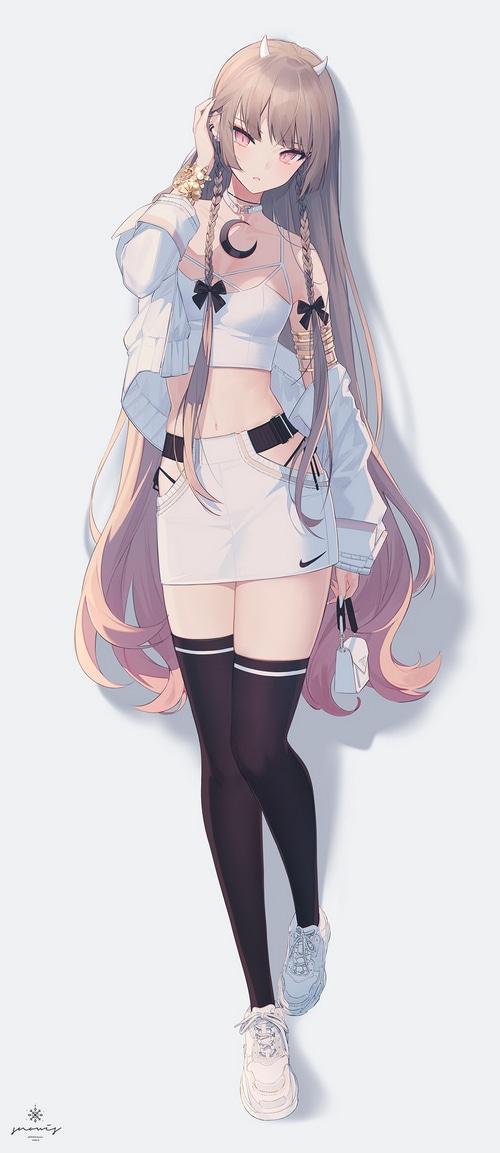 Anime girl with horns and moon necklace