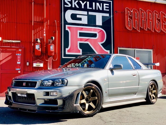 Nissan Skyline GT-R V-Spec by Garage Defend