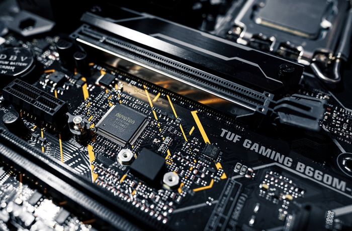 ASUS TUF GAMING B660M-A Motherboard Close-up