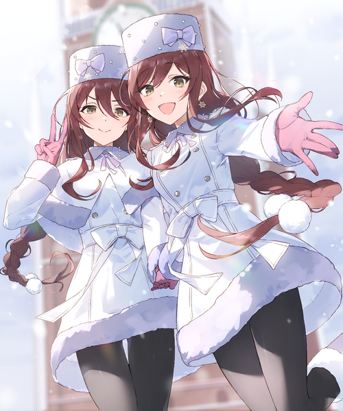 Oosaki Tenka and Oosaki Amana in winter coats