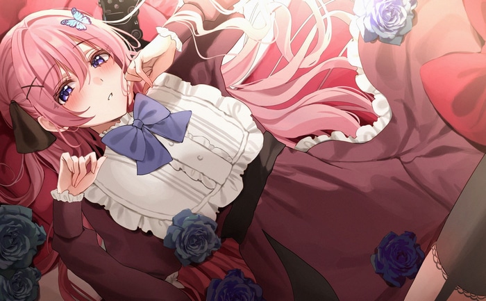 Amyu with pink hair and purple eyes in lolita fashion