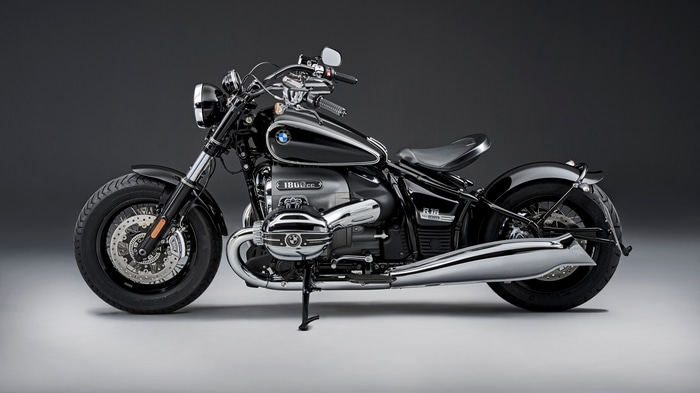 4K BMW R 18 Black Motorcycle