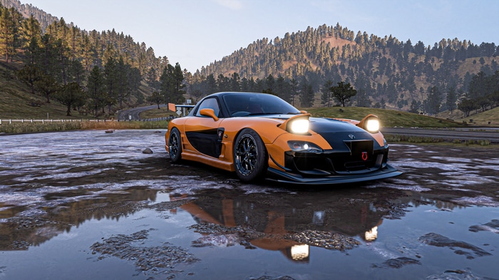 4K Forza Horizon 5 Mazda RX-7 on wet ground