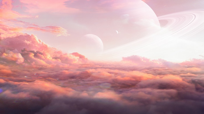 4K Evening Glow with Saturn and Clouds