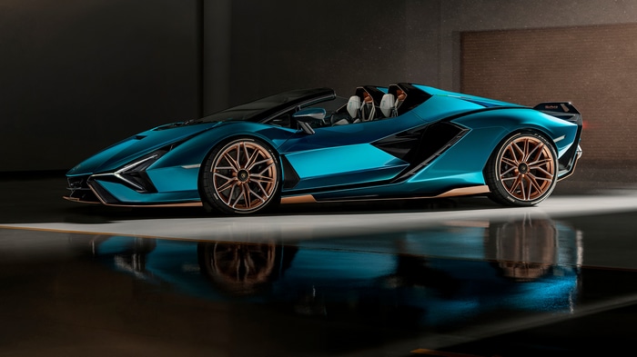 4K Lamborghini Sian Roadster Reflection