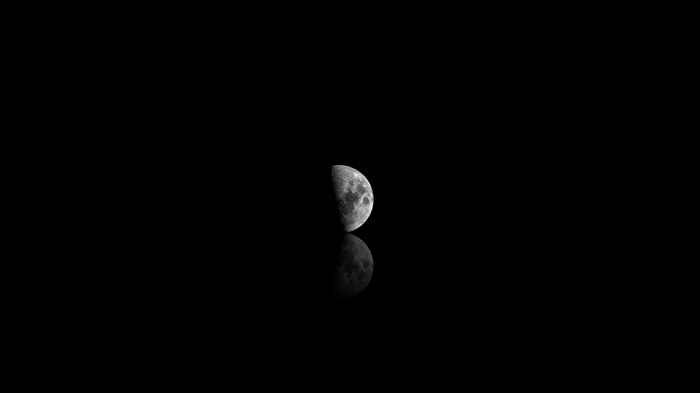 4K Moon Reflection in Darkness