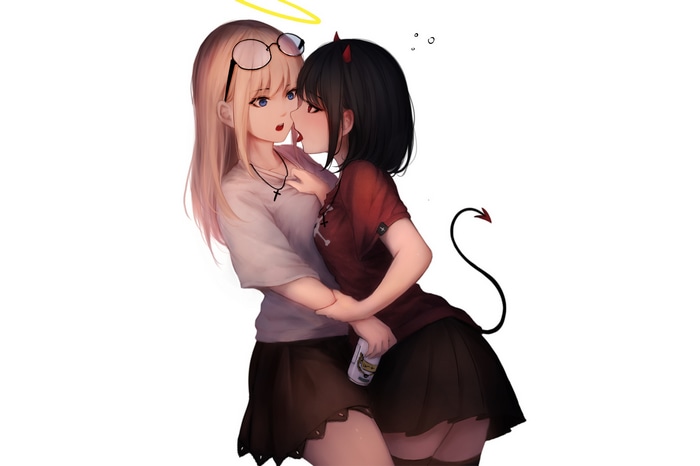 Two anime girls, one with halo, one with devil horns