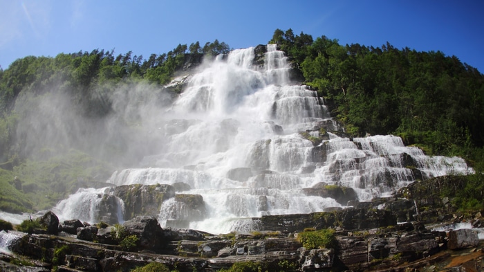 4K Tvindefossen Waterfall in Norway