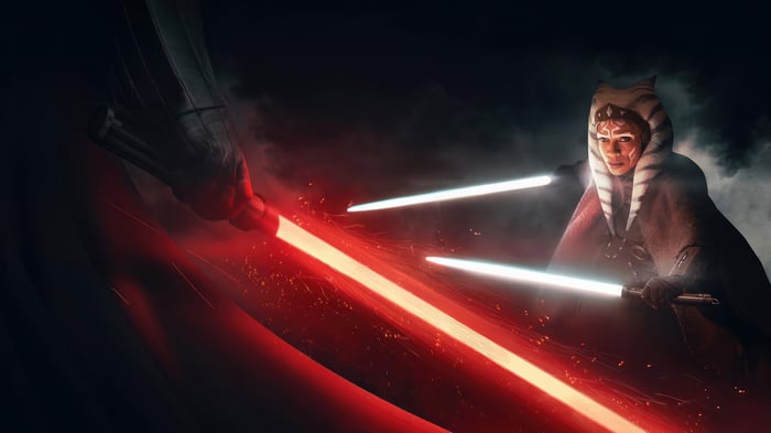 Ahsoka Tano fighting with lightsabers