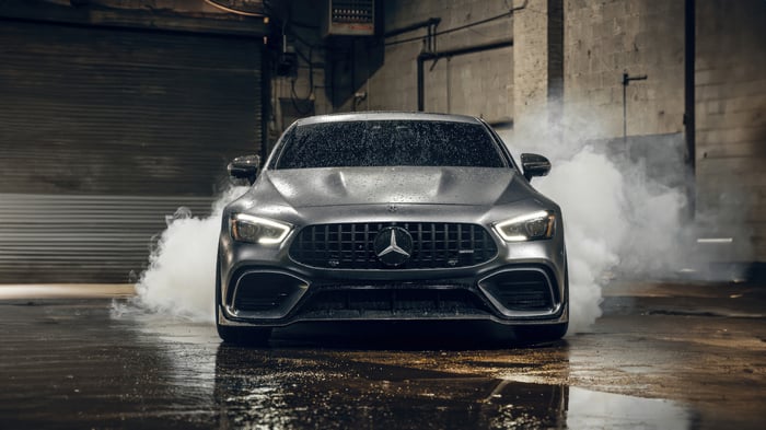 Mercedes-AMG GT 63 S Sedan Drifting in Smoke