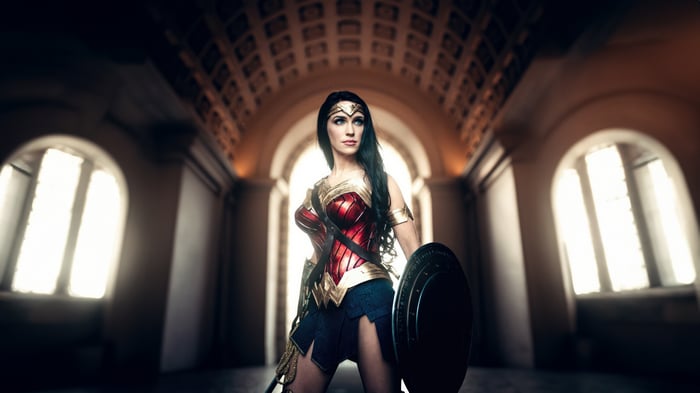 Wonder Woman Cosplayer Poses in Grand Hall