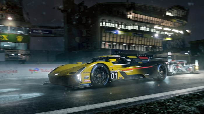 Cadillac Le Mans Hypercar Racing in the Rain