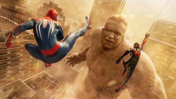Spider-Man and Sandman in Marvel's Spider-Man 2