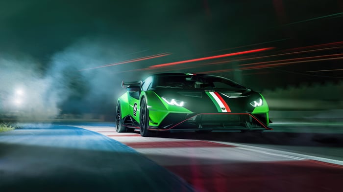 Green Lamborghini Huracan STO 10th Anniversary