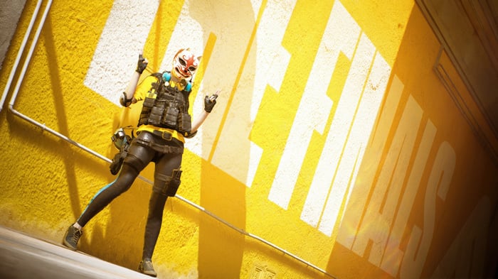 The Finals character with a fox mask