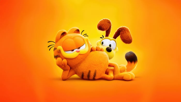 Garfield and Odie in The Garfield Movie