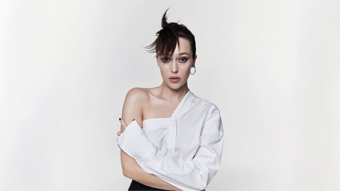 Alycia Debnam Carey for Elle Magazine Australia