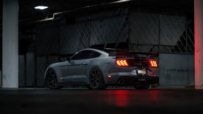 Ford Mustang Shelby GT500 in a parking garage