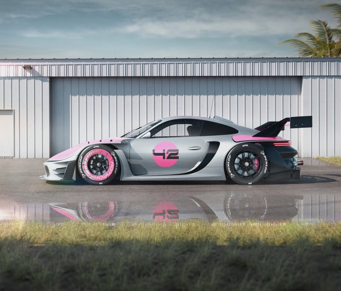 Porsche 935 CGI race car with pink accents