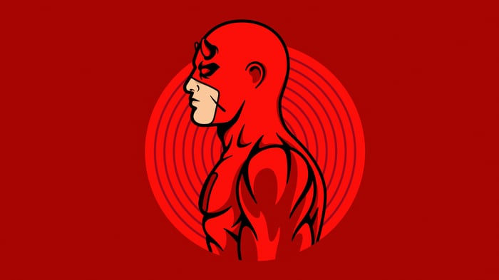 Daredevil in profile against red circles