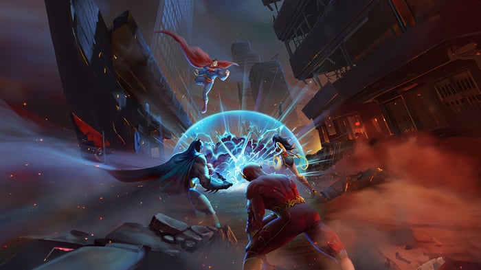 DC Heroes Battle in a Destroyed City