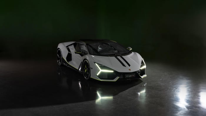 2024 Lamborghini Revuelto Arena Ad Personam