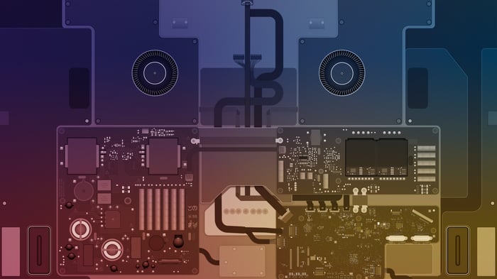 Apple Studio Display M1 Ultra internal components