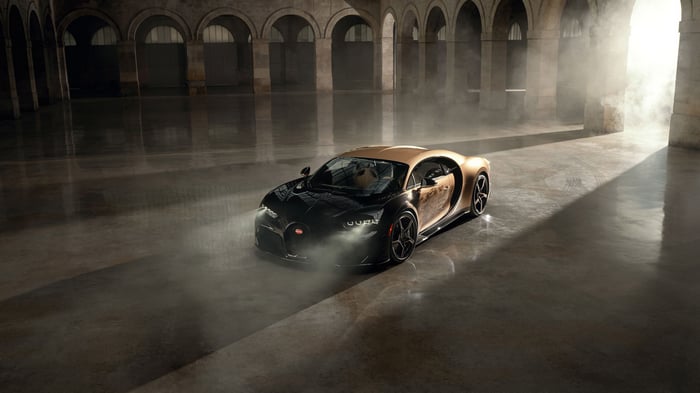 Bugatti Golden Era in a foggy industrial building