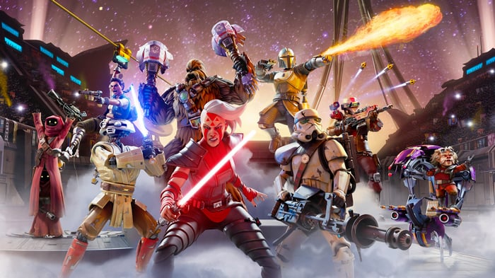 Star Wars Hunters characters in battle
