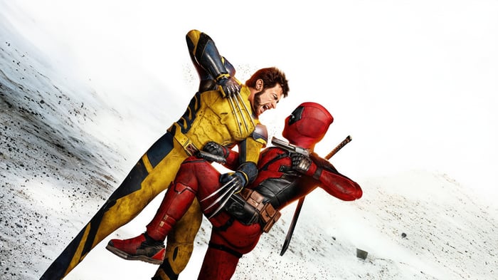 Deadpool and Wolverine in a fight