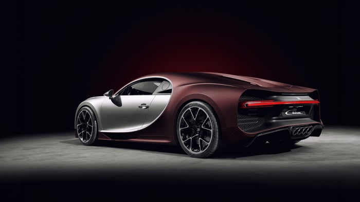 Bugatti Chiron Matte Carbon Rear View
