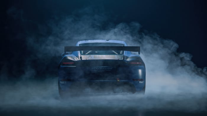 Porsche 718 Cayman GT4 RS Clubsport rear view in smoke