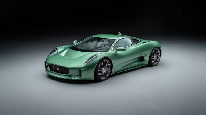Green Jaguar C-X75 Supercar