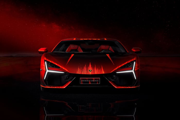 Lamborghini Revuelto Opera Unica Front View
