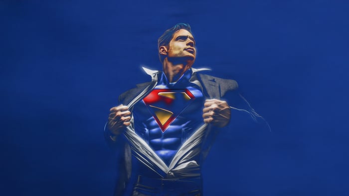 Superman Rips Open His Suit Revealing The S Shield
