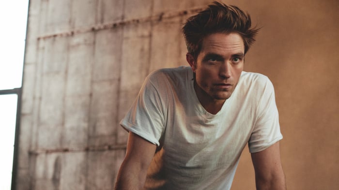Robert Pattinson in a white t-shirt