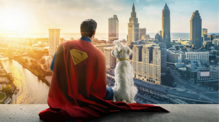 Superman and Krypto the Superdog overlooking a city