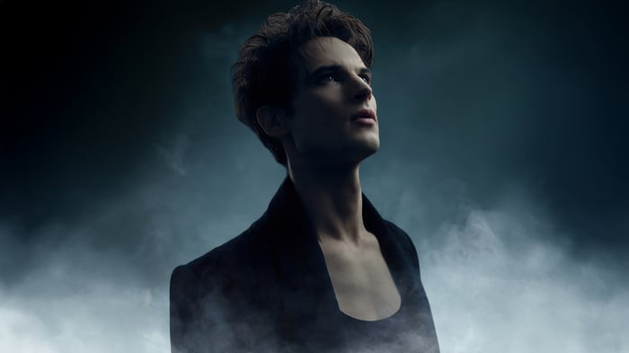 Tom Sturridge as Dream in The Sandman