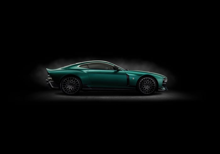 2025 Aston Martin Valour